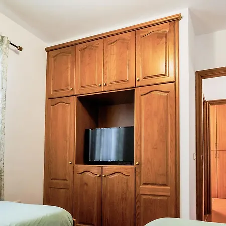 Live Buenavista Terrace Apartment *