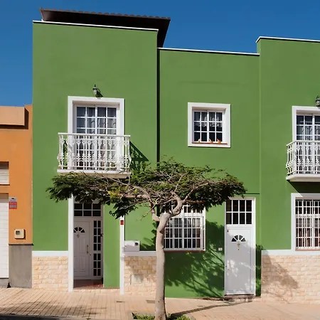 Live Buenavista Terrace * بوينافيستا ديل نورتي