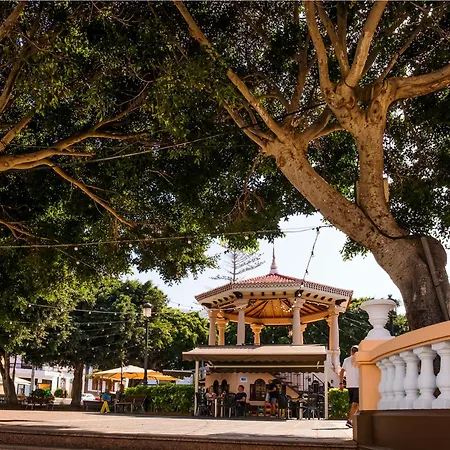 Live Buenavista Terrace شقة *